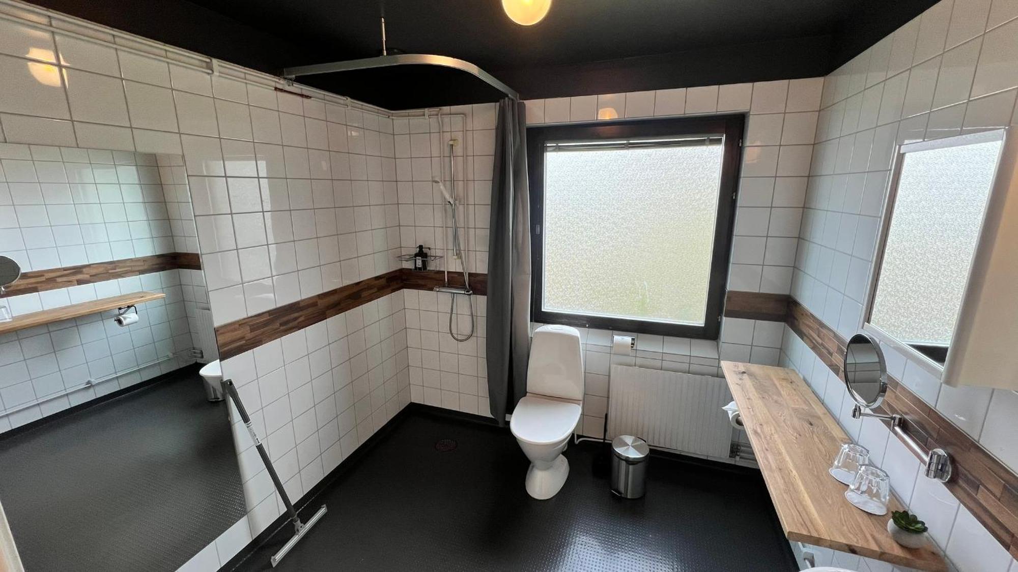 Kompassen Enkoping Exterior photo